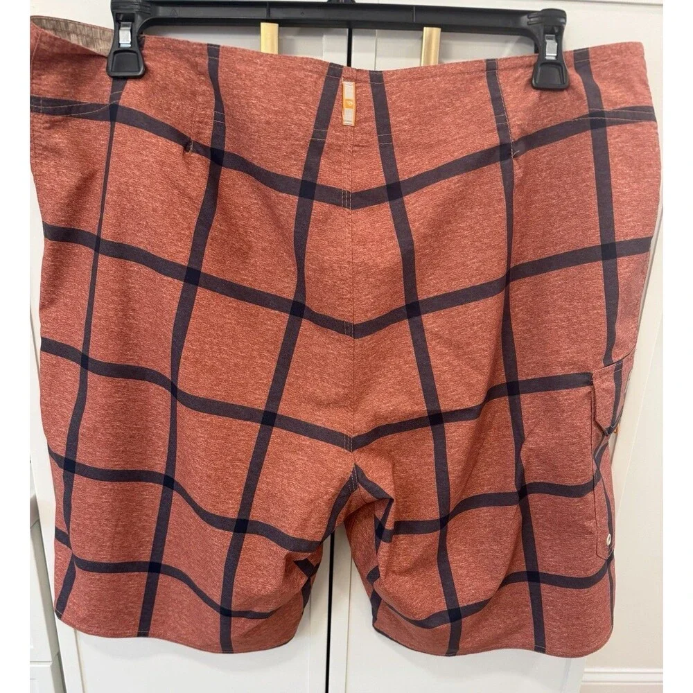 Quick Silver Men's Board Shorts Waterman Collection Size 38